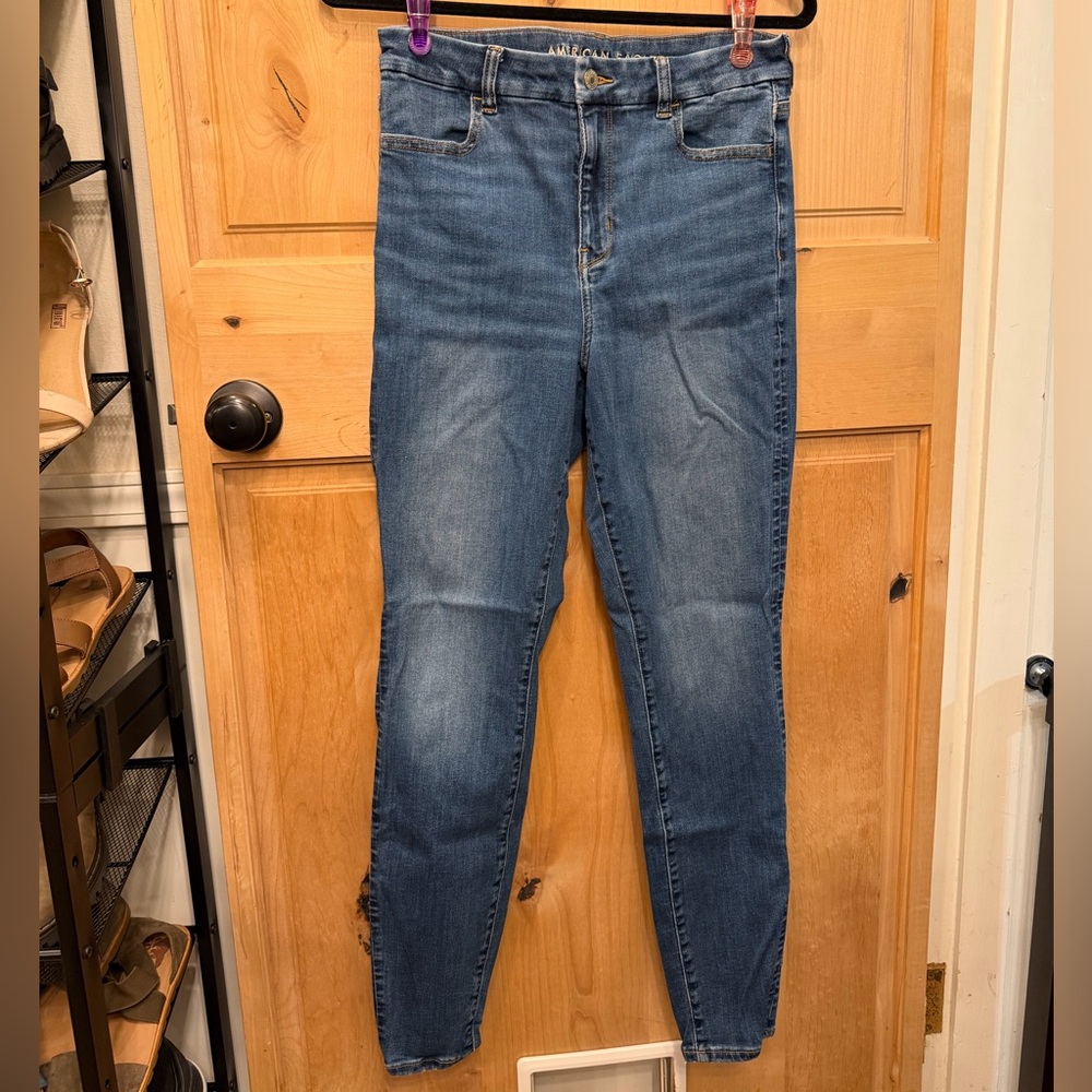 American Eagle Outfitters Curvy High-Rise Jeggings